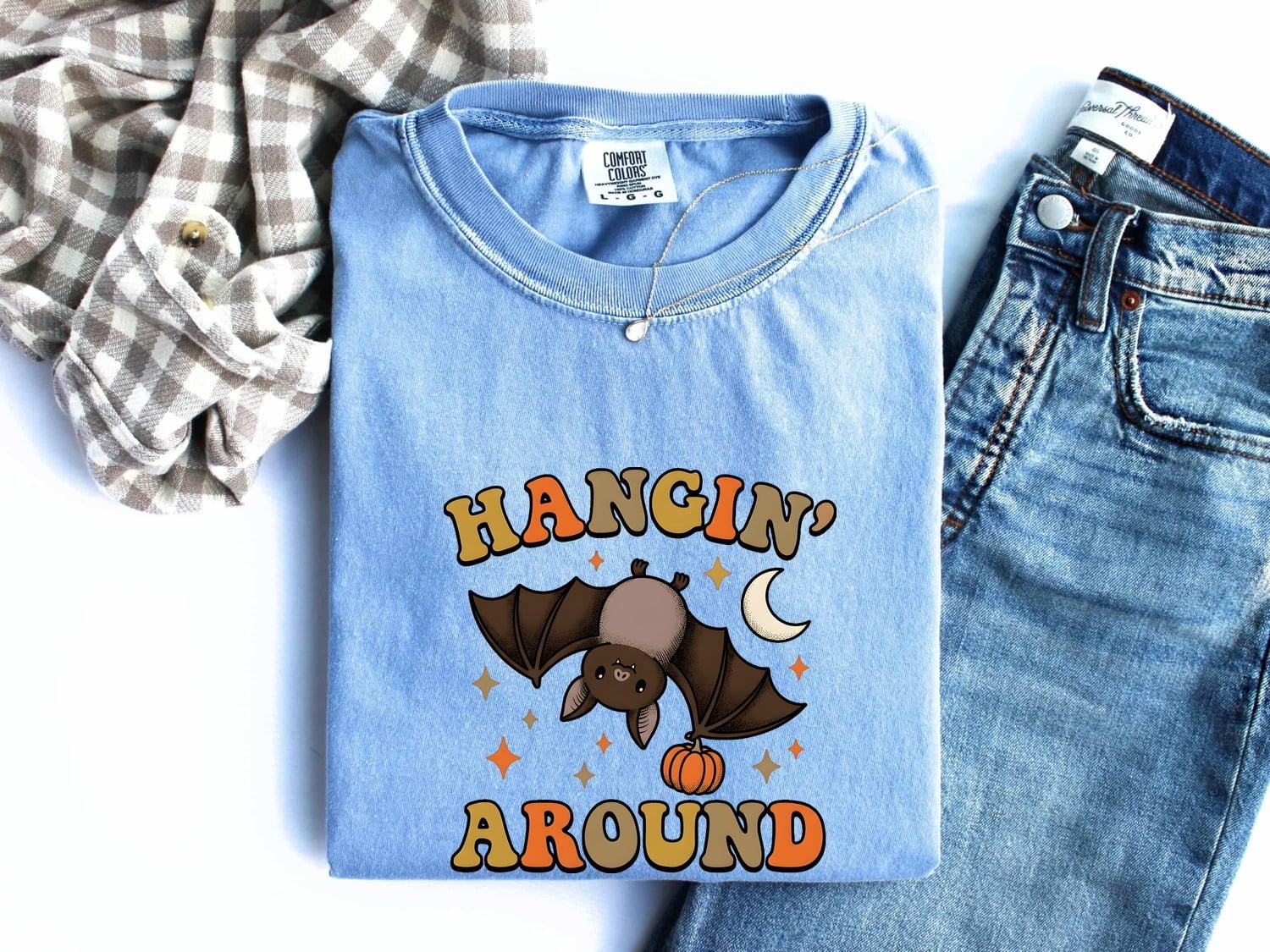 Bat Shirt Halloween Critter Gift Women Cartoon Tee Flying Creature T-Shirt Spooky Fan Cartoonish Tshirt Creature Graphic Hand Drawn Gourd - Image 2