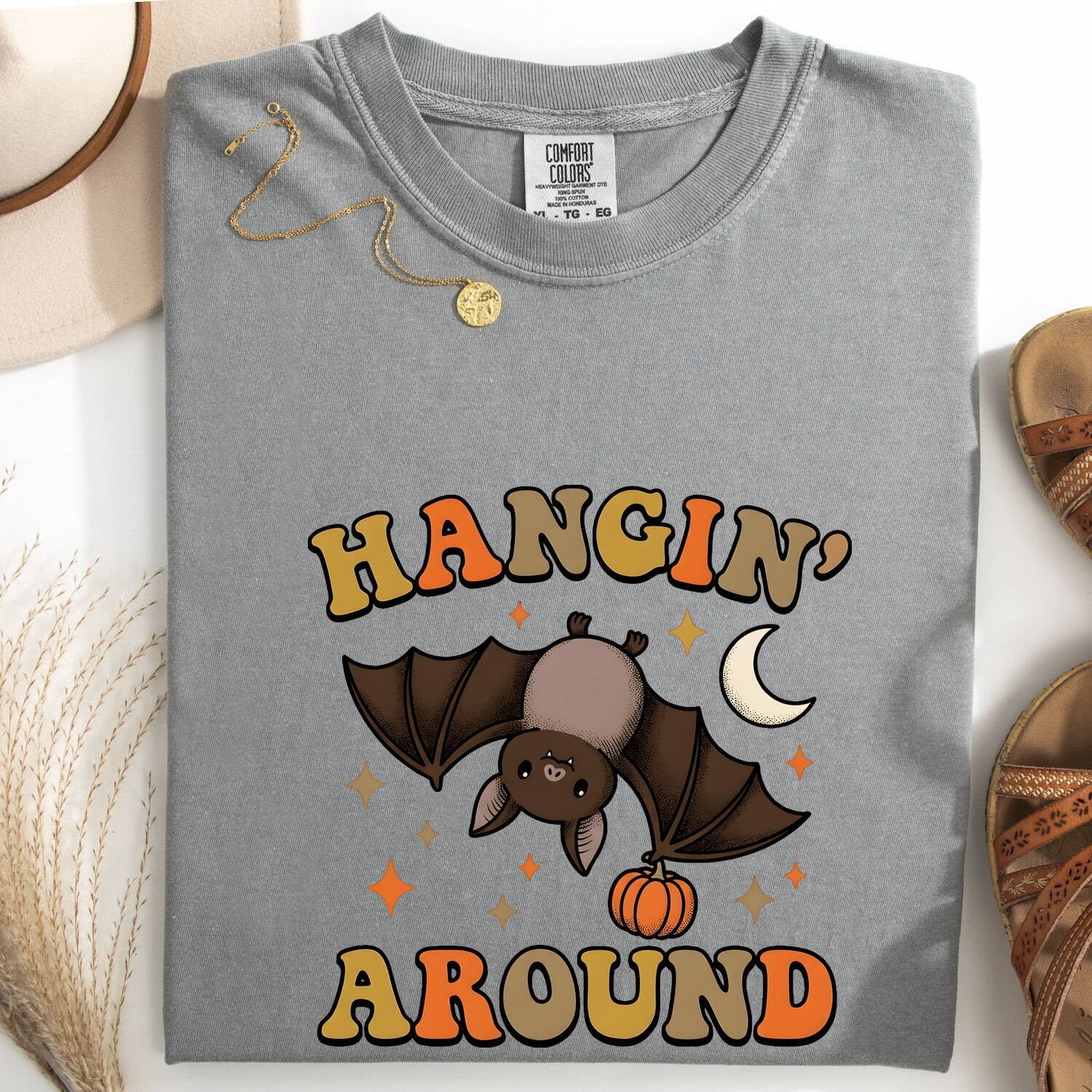 Bat Shirt Halloween Critter Gift Women Cartoon Tee Flying Creature T-Shirt Spooky Fan Cartoonish Tshirt Creature Graphic Hand Drawn Gourd - Image 3